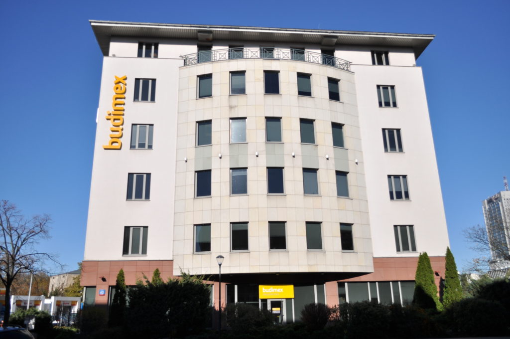 biurowiec Stawki 40 widok od ulicy