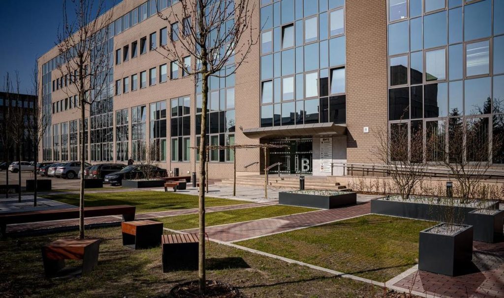 Flisa 4 Flanders Business Park B