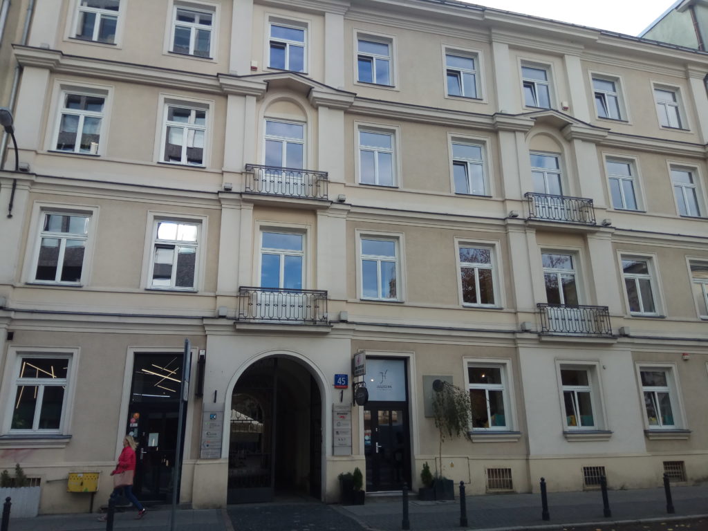 Biurowiec Żurawia 45